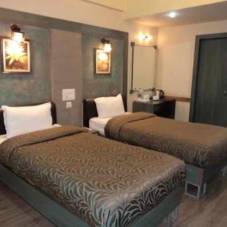 Hotel Majestic Shillong Ngoại thất bức ảnh