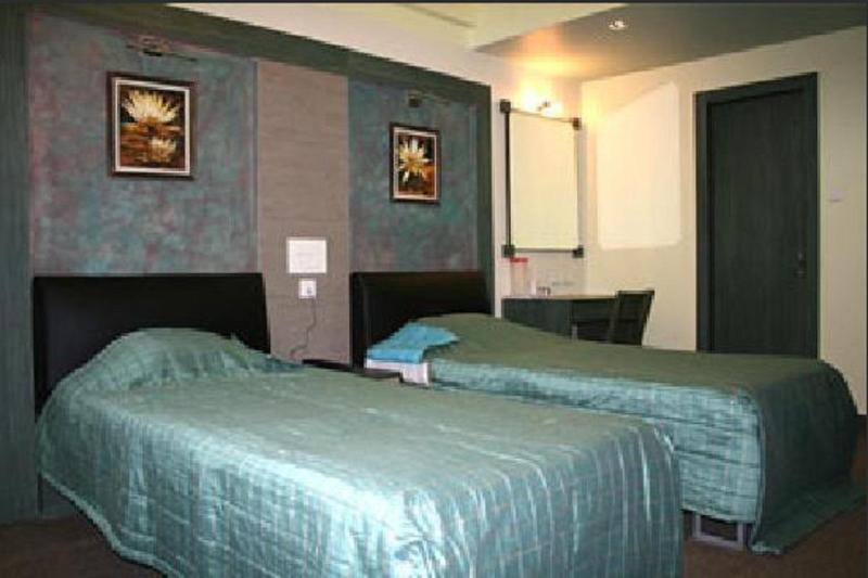 Hotel Majestic Shillong Ngoại thất bức ảnh