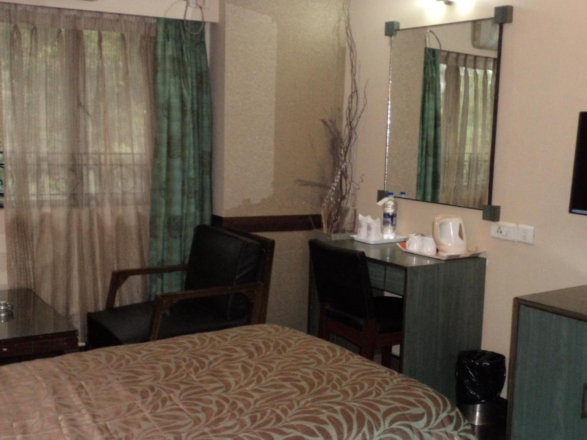Hotel Majestic Shillong Ngoại thất bức ảnh