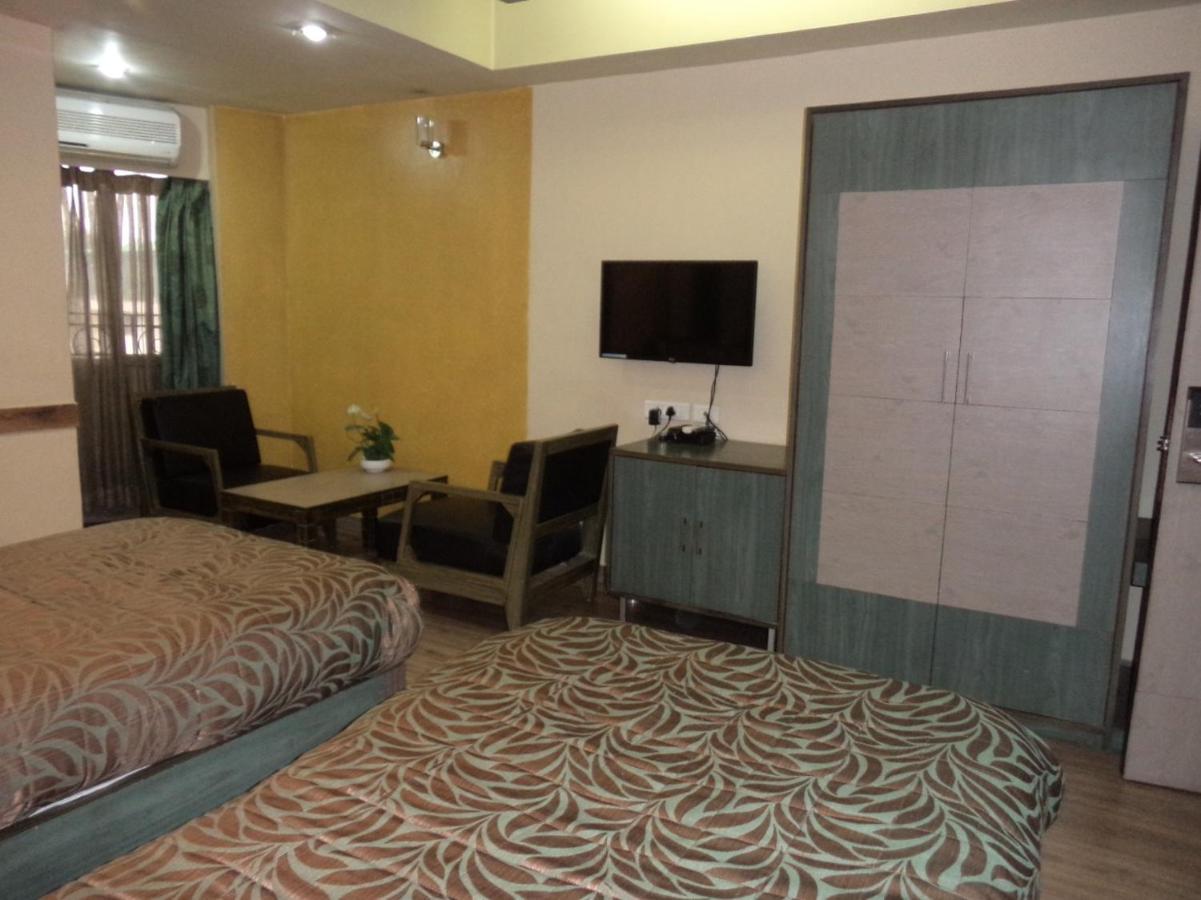 Hotel Majestic Shillong Ngoại thất bức ảnh
